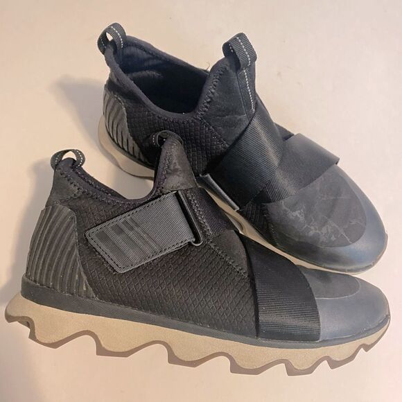 SOREL Kinetic black slip on adjustable hightop sneakers walking shoes black 9.5 - Picture 2 of 8